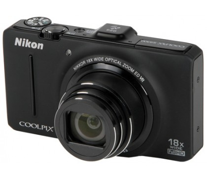 Nikon Coolpix S9300 DIGITAL CAMERA