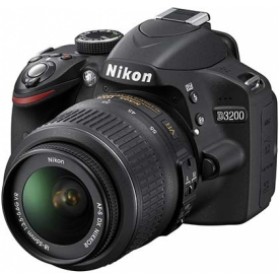 نيكون (D3200) كاميرا رقمية محترفة