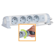 Legrand 694626 Multi-outlet extension for comfort - 4x2P+E orientable - 1.5 m cord
