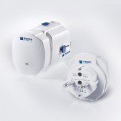 ترافل بلو (250) أدابتر منزلى بعدد 2 مخرج يو إس بى + أدابتر تحويل أطراف عالمية للإستخدام فى كل مكان