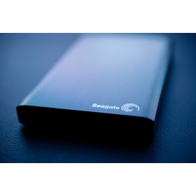 سيجيت هارد ديسك خارجي ( SEAGATE STDR1000102 BACKUP 2.5' 1TB BLU ) 