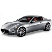 Silverlit 82434 1:24 R/C Maserati Gran Turismo MC Stradale